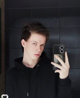 Алекс